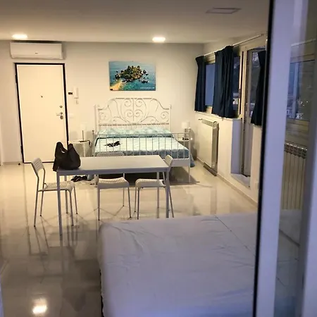 Taormina Loview * Giardini Naxos